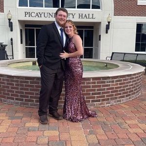 Meet your Posher, Allison